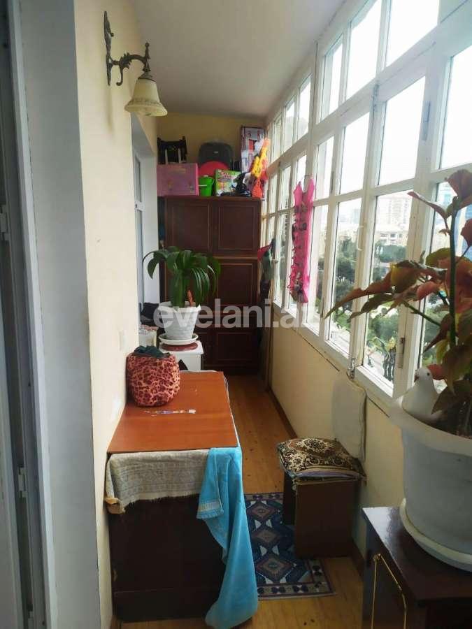 Satılır, köhnə tikili, 3 otaqlı, 80 m², Şah İsmayıl Xətai m.