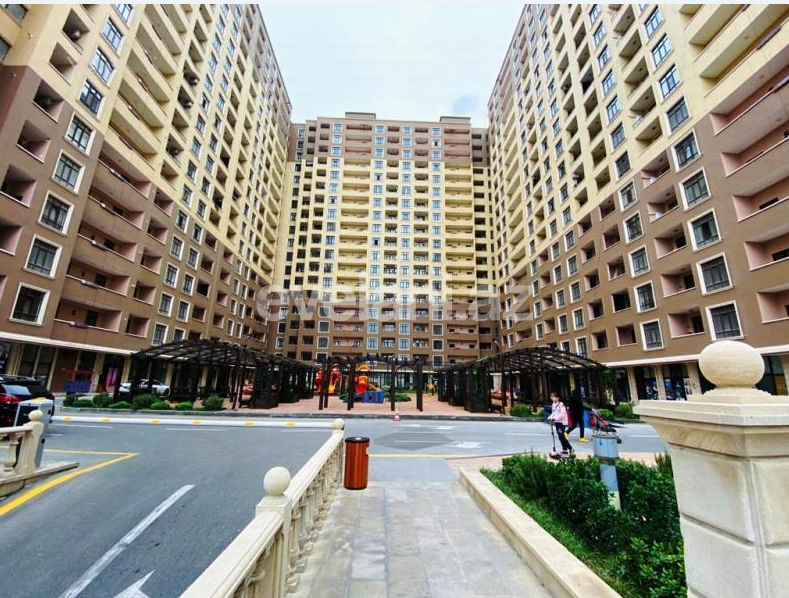 Satılır, yeni tikili, 2 otaqlı, 55 m², İnşaatçılar m.