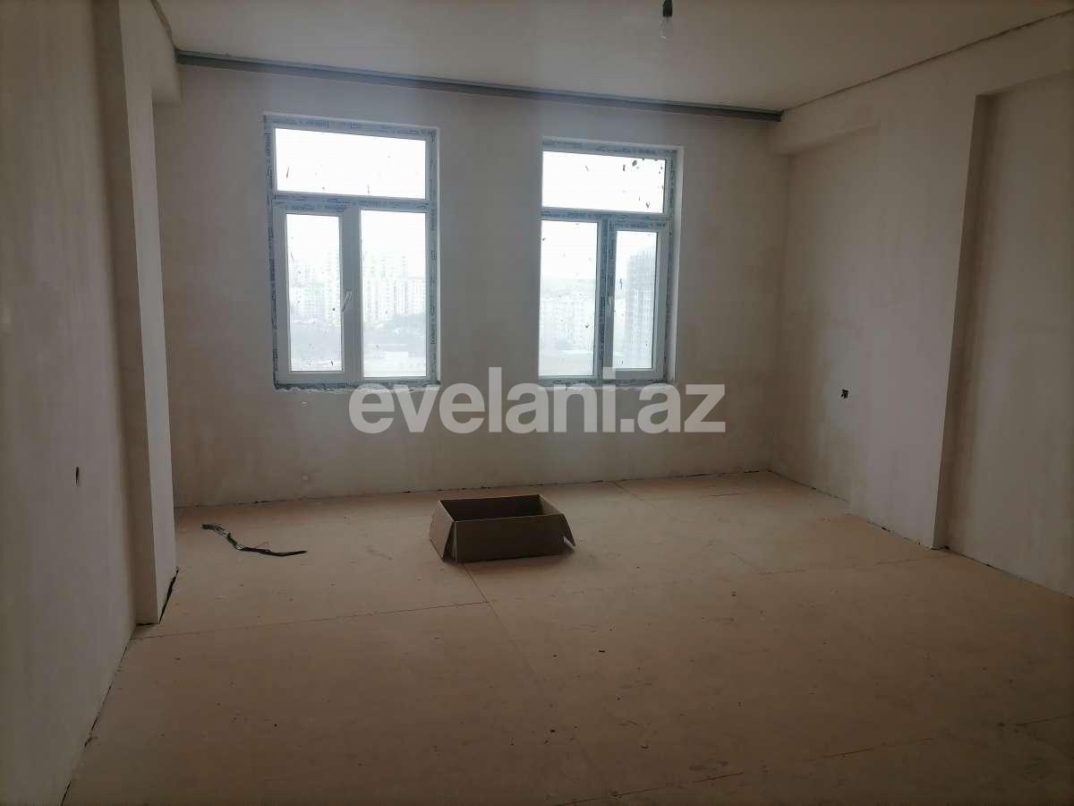 Satılır, yeni tikili, 3 otaqlı, 131 m², İnşaatçılar m.