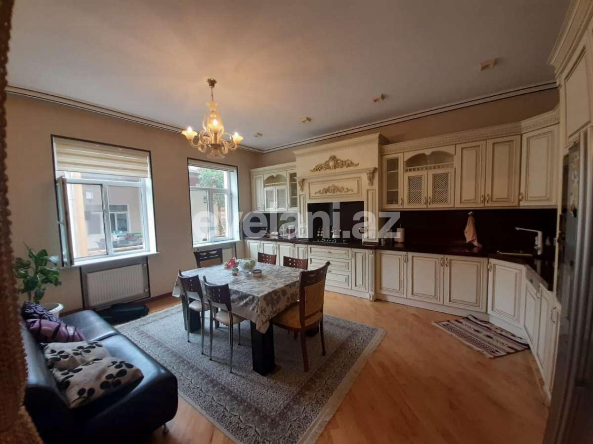 Сдаётся, вилла, 7-комнаты, 300 m², Бадамдар p.