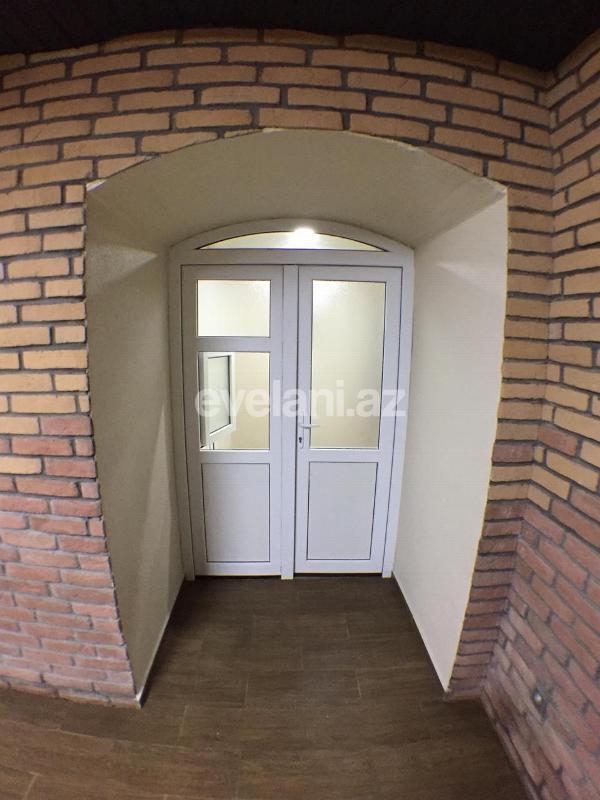 Kirayə verilir, obyekt, 200 m², Səbail r.