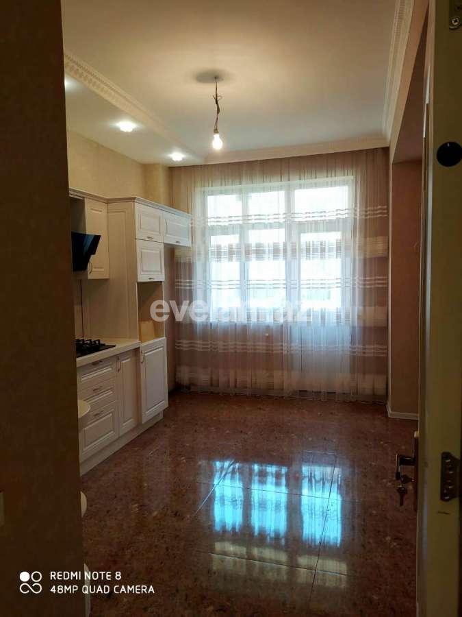 Kirayə verilir, yeni tikili, 3 otaqlı, 138 m², 1-ci mikrorayon q.