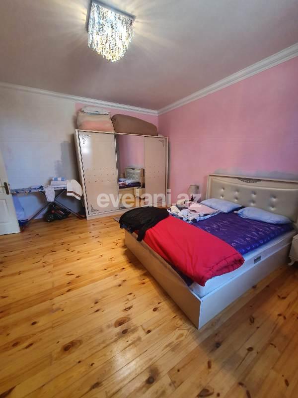 Satılır, həyət evi / bağ, 5 otaqlı, 240 m², Binə q.