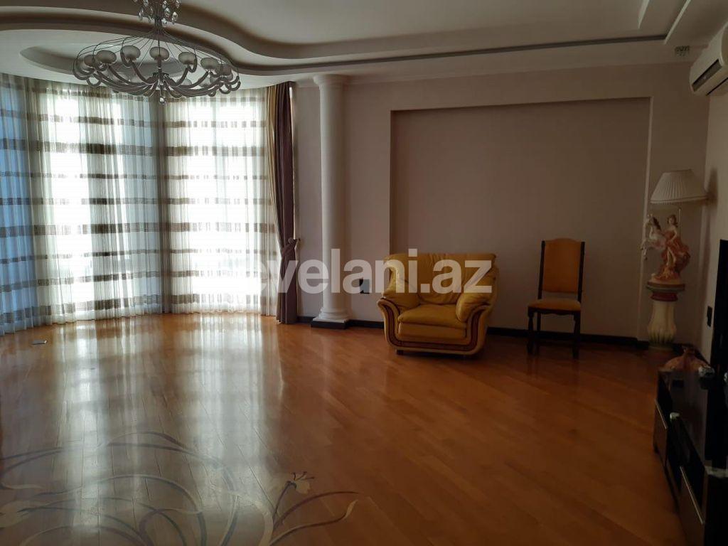 Satılır, yeni tikili, 5 otaqlı, 270 m², 28 may m.