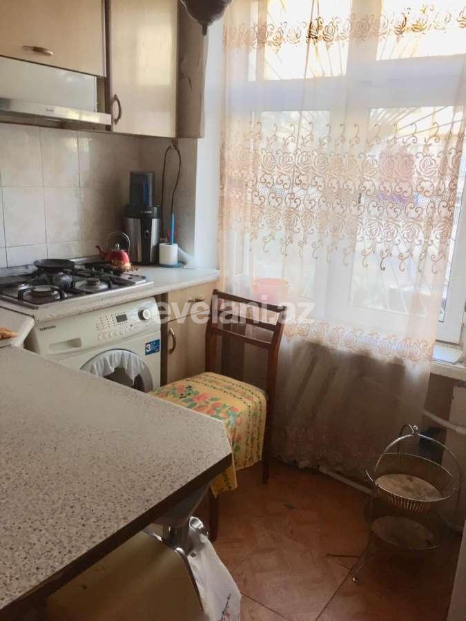 Satılır, köhnə tikili, 1 otaqlı, 31 m², Elmlər Akademiyası m.