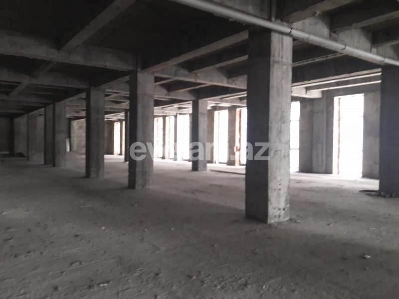 Satılır, obyekt, 850 m², 28 may m.