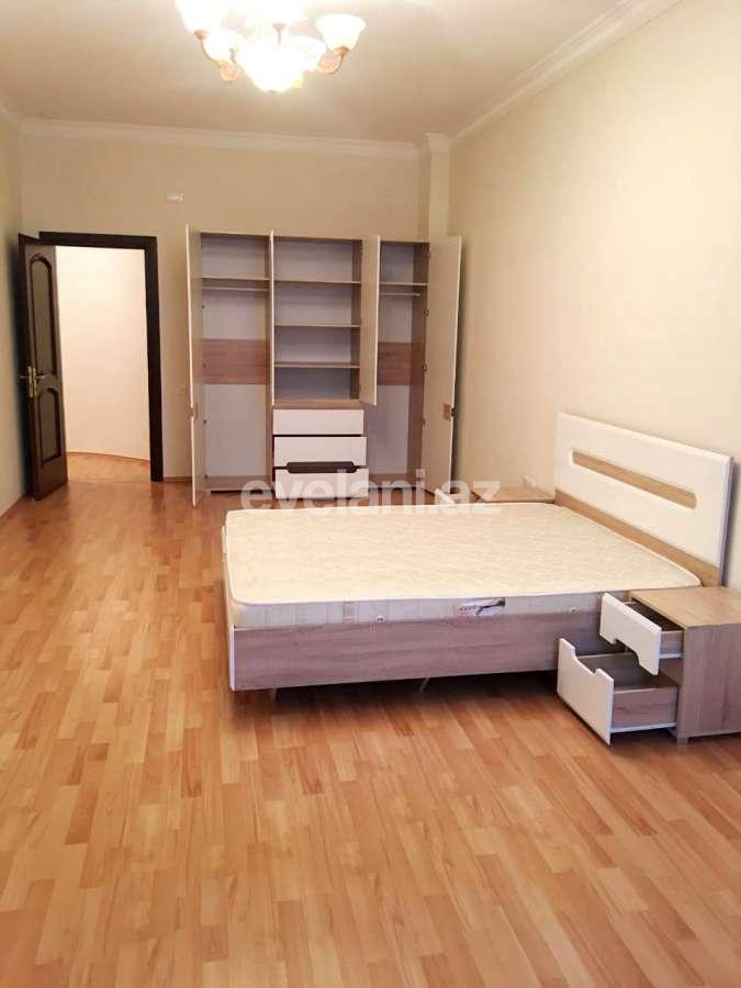 Satılır, yeni tikili, 4 otaqlı, 204 m², 28 may m.