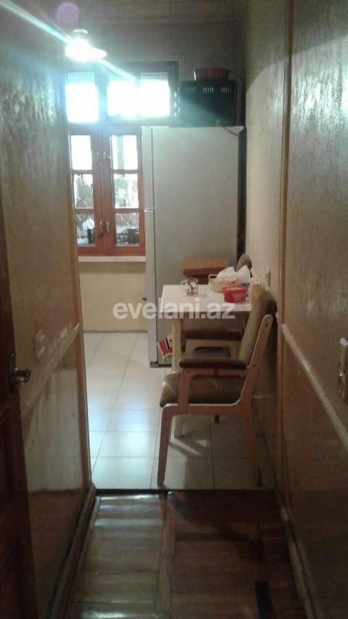 Sale, old building, 2 room, 50 m², Yasamal r.