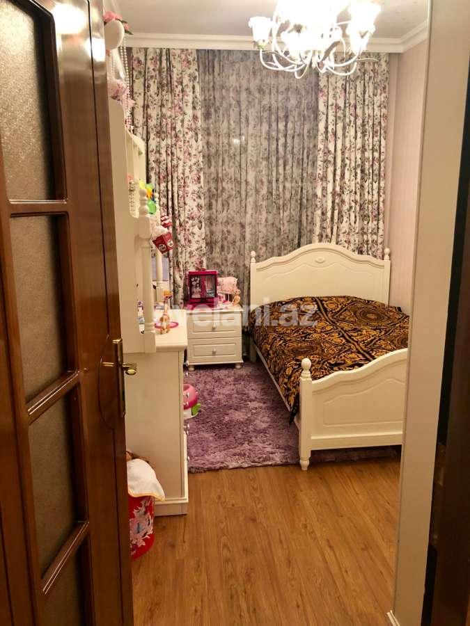 Sale, old building, 3 room, 73 m², Yasamal r.