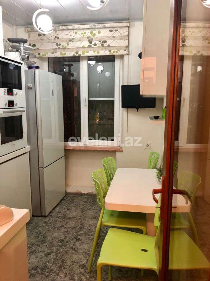 Sale, old building, 3 room, 73 m², Yasamal r.