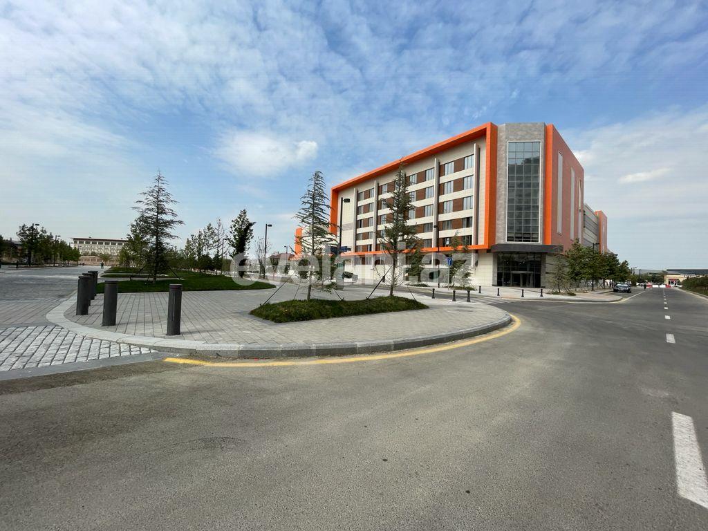 Satılır, yeni tikili, 3 otaqlı, 100 m², Şah İsmayıl Xətai m.