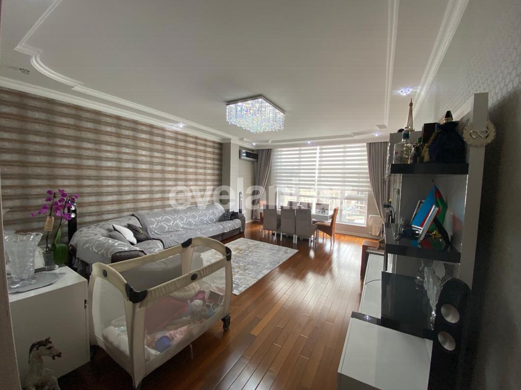 Satılır, yeni tikili, 3 otaqlı, 138 m², Şah İsmayıl Xətai m.