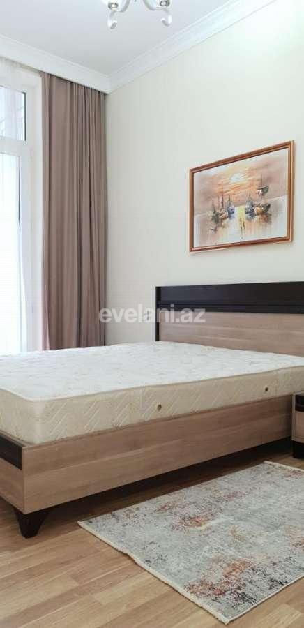 Sale, old building, 2 room, 50 m², Sabail r.