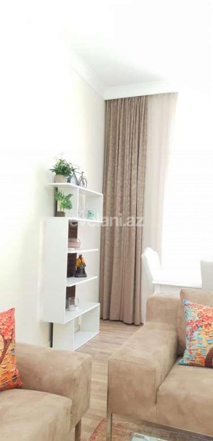 Sale, old building, 2 room, 50 m², Sabail r.