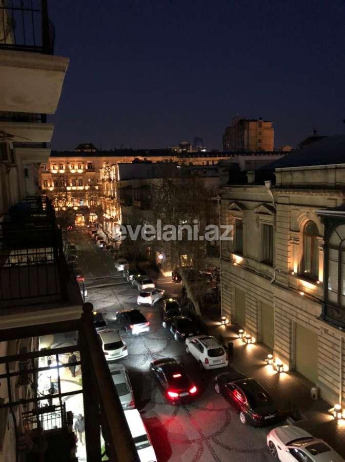 Rent, old building, 2 room, 54 m², Sabail r.