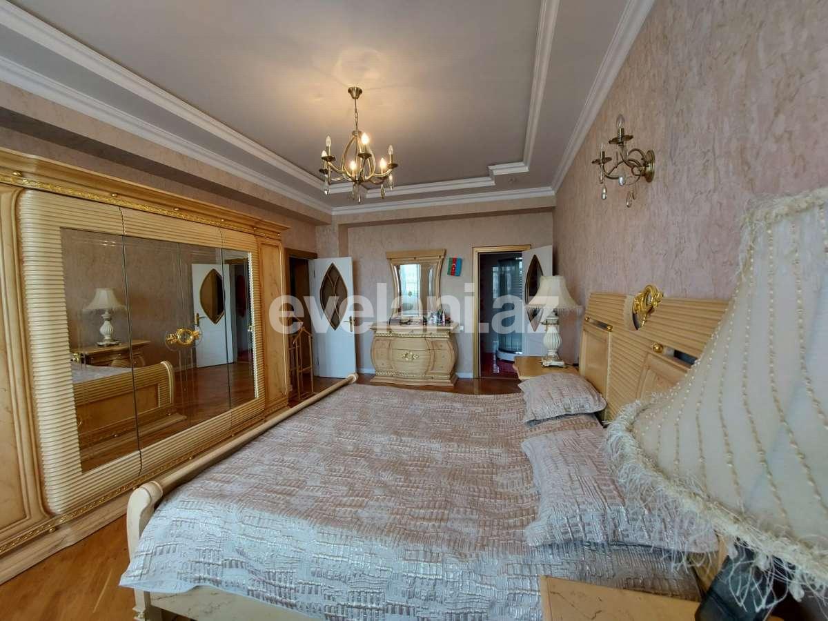 Satılır, yeni tikili, 4 otaqlı, 178 m², Şah İsmayıl Xətai m.