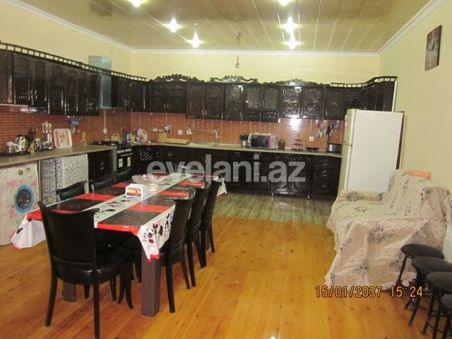 Satılır, həyət evi / bağ, 10 otaqlı, 700 m², Nardaran q.