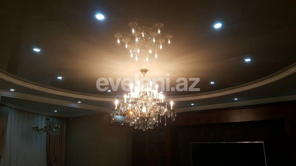 Satılır, yeni tikili, 6 otaqlı, 220 m², 28 may m.