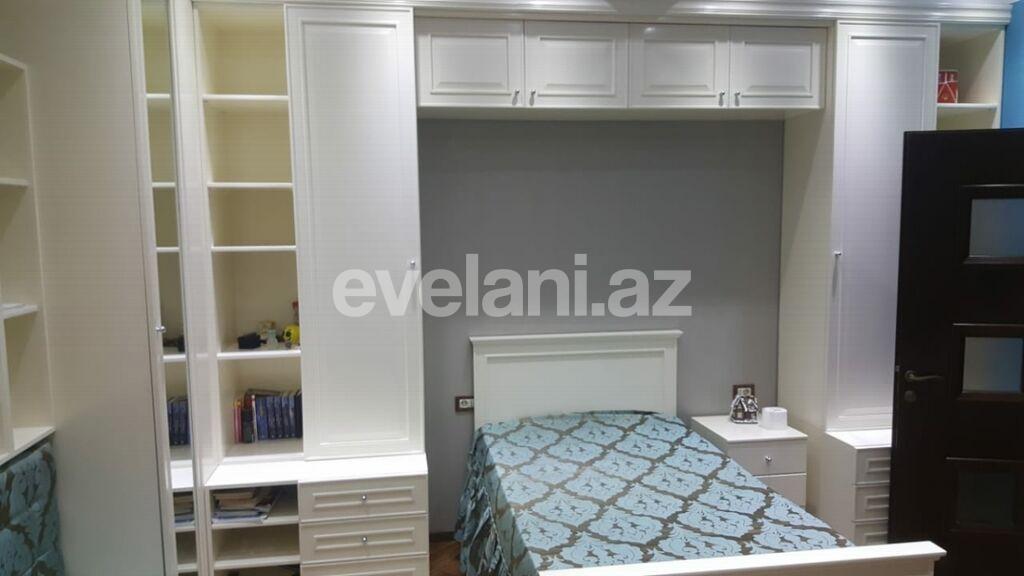 Satılır, yeni tikili, 6 otaqlı, 220 m², 28 may m.