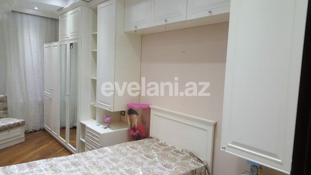 Satılır, yeni tikili, 6 otaqlı, 220 m², 28 may m.