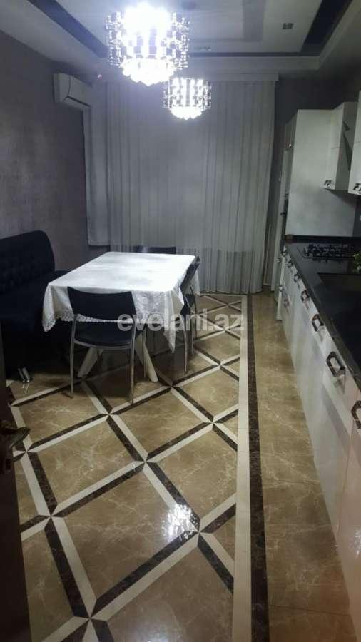 Satılır, yeni tikili, 6 otaqlı, 220 m², 28 may m.