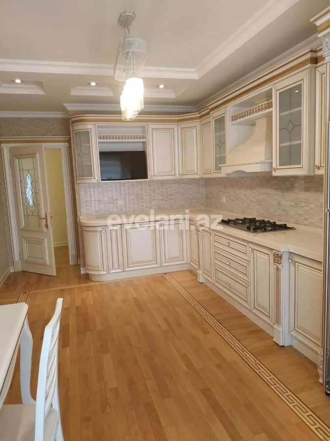Satılır, yeni tikili, 4 otaqlı, 192 m², Şah İsmayıl Xətai m.