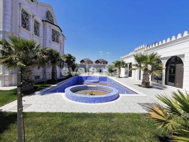 Satılır, villa, 10 otaqlı, 900 m², Şüvəlan q.