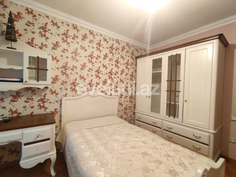 Satılır, köhnə tikili, 5 otaqlı, 120 m², Nəriman Nərimanov m.