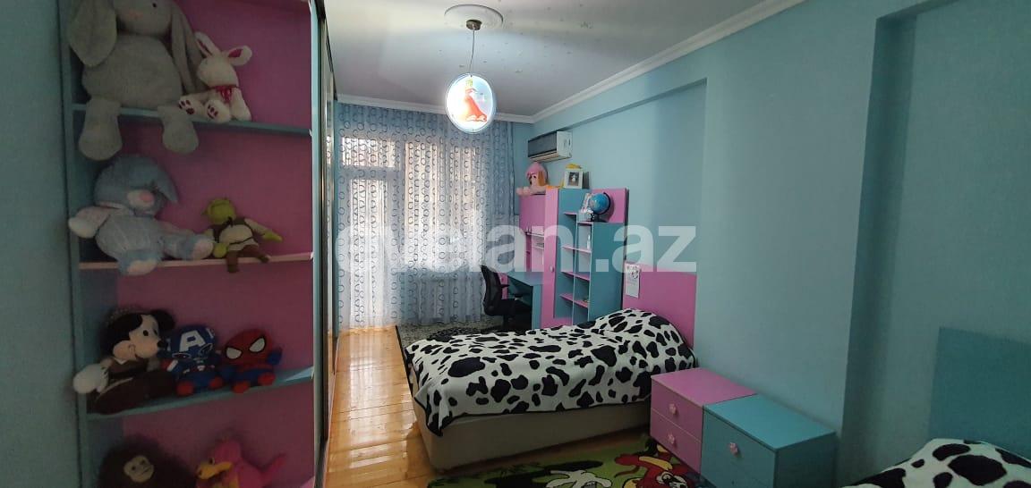 Satılır, yeni tikili, 3 otaqlı, 137 m², Azadlıq prospekti m.