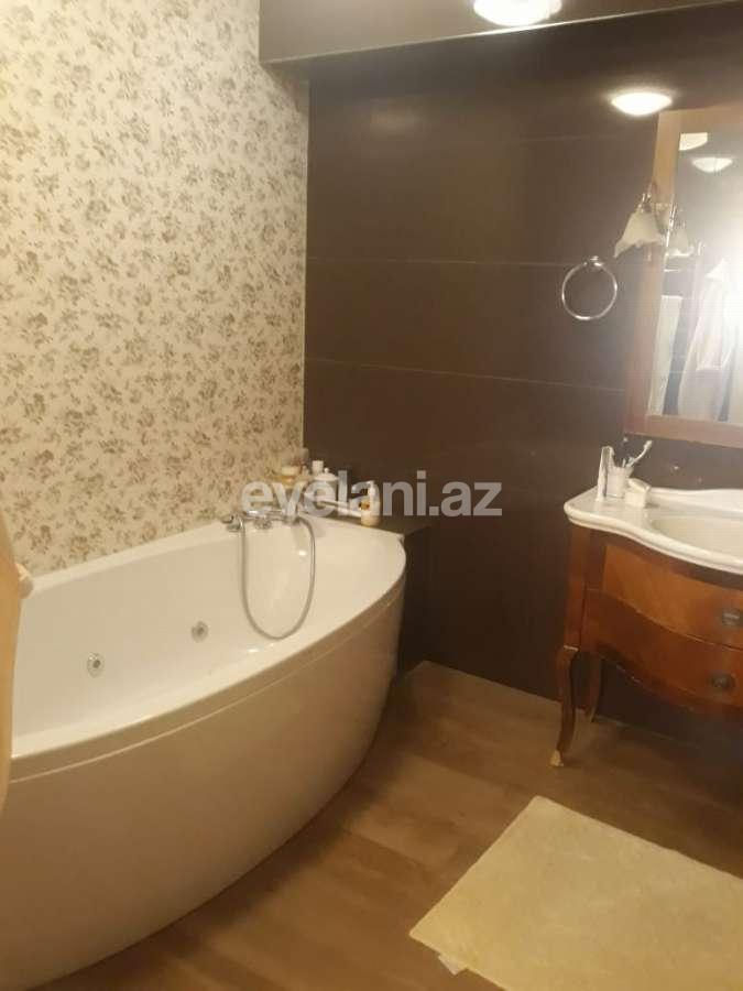 Продаётся, новостройка, 3-комнаты, 156 m², Гянджлик m.