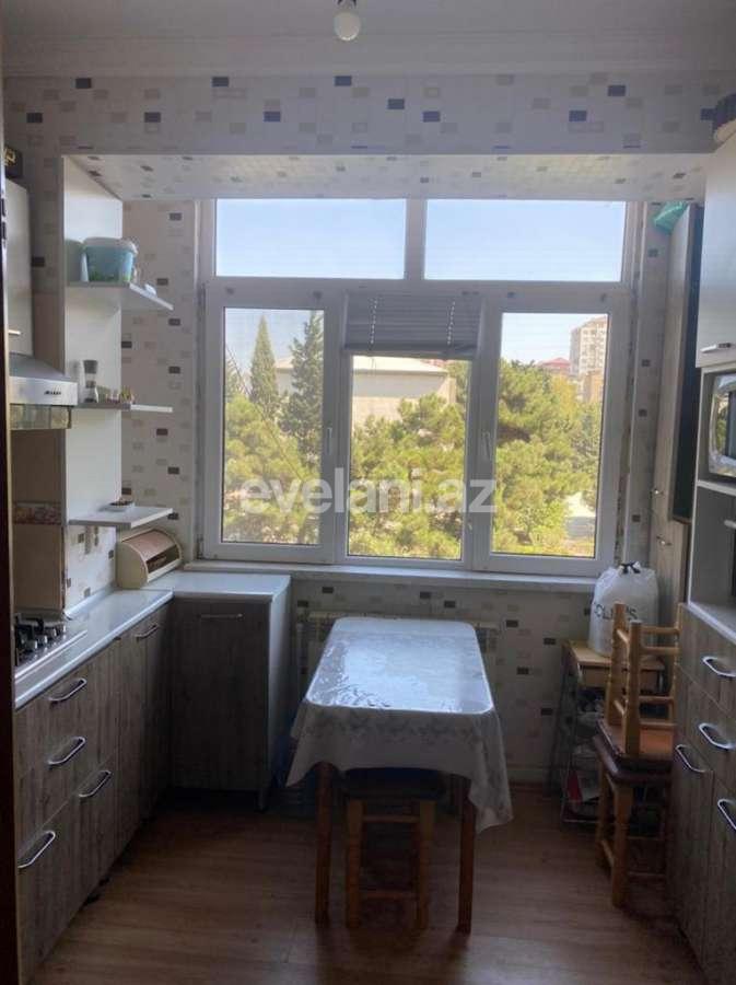 Продаётся, вторичка, 3-комнаты, 52 m², Ахмедлы m.