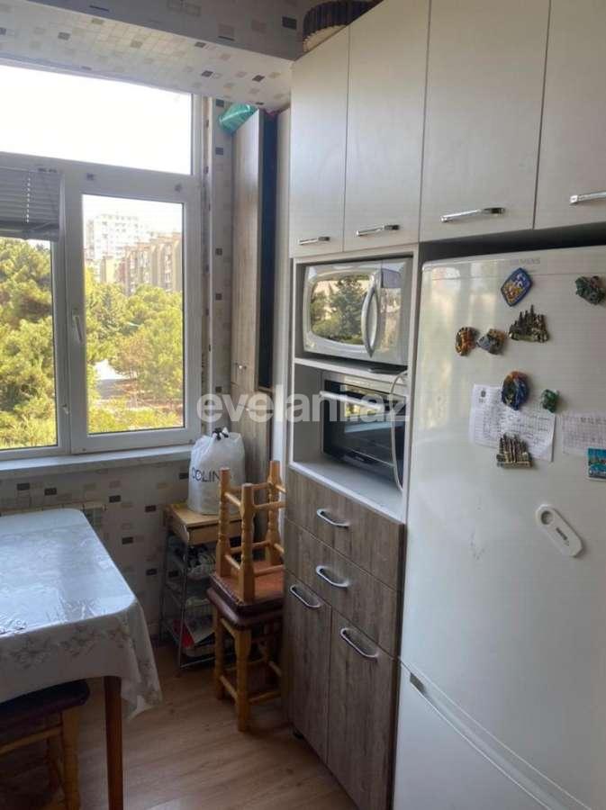 Продаётся, вторичка, 3-комнаты, 52 m², Ахмедлы m.