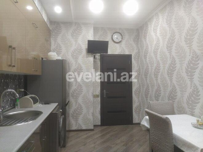 Satılır, yeni tikili, 3 otaqlı, 137 m², İnşaatçılar m.