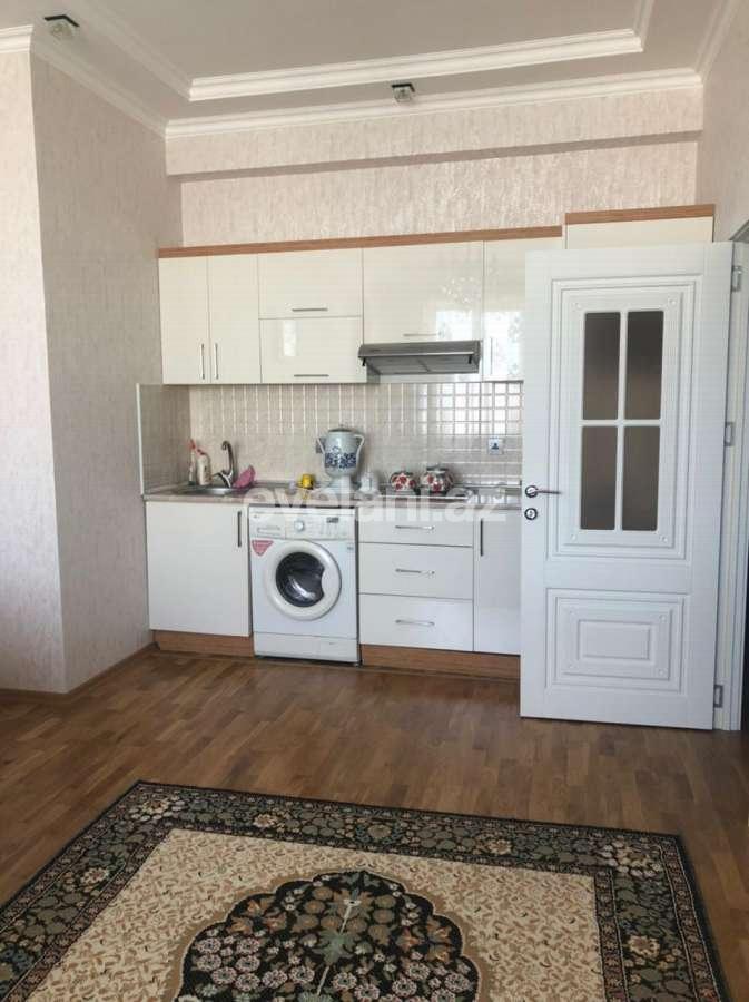 Satılır, yeni tikili, 2 otaqlı, 50 m², Azadlıq prospekti m.