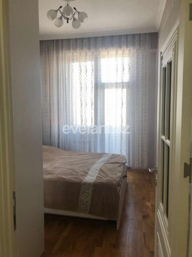 Satılır, yeni tikili, 2 otaqlı, 50 m², Azadlıq prospekti m.