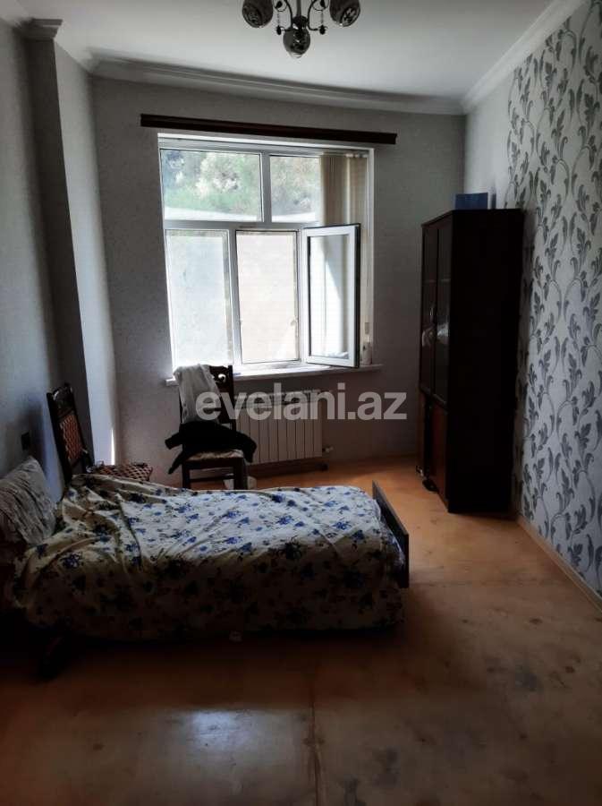 Satılır, yeni tikili, 3 otaqlı, 120 m², İnşaatçılar m.