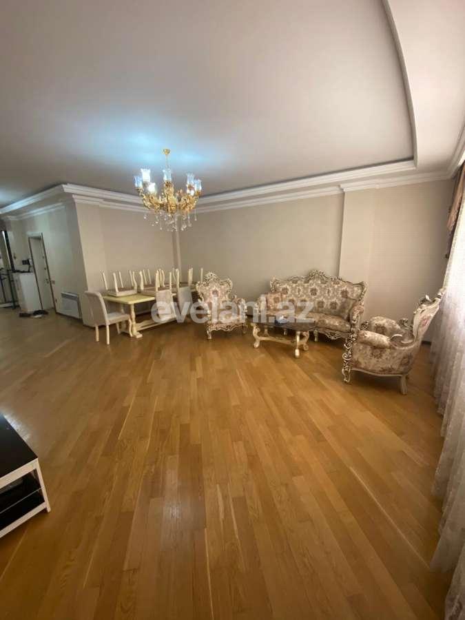 Satılır, yeni tikili, 3 otaqlı, 141 m², Şah İsmayıl Xətai m.