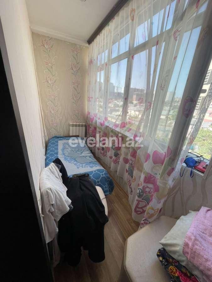 Продаётся, вторичка, 3-комнаты, 72 m², Элмляр Академиясы m.