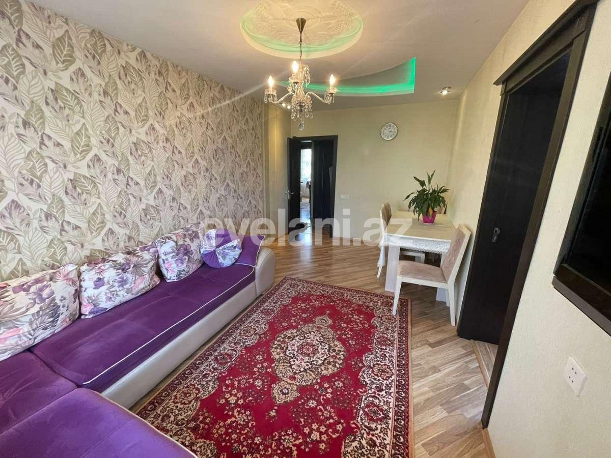 Продаётся, вторичка, 3-комнаты, 72 m², Элмляр Академиясы m.