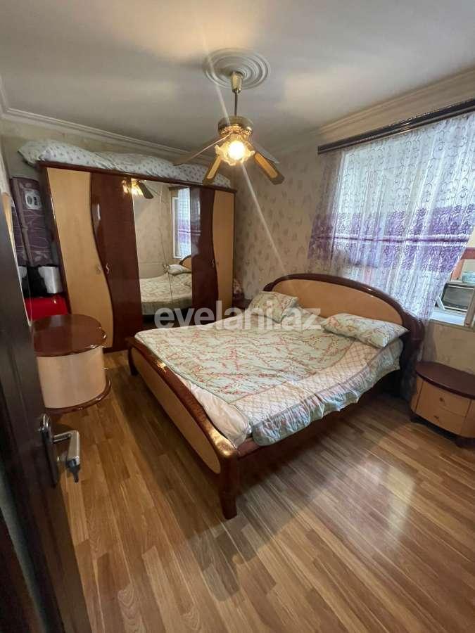 Продаётся, вторичка, 3-комнаты, 72 m², Элмляр Академиясы m.