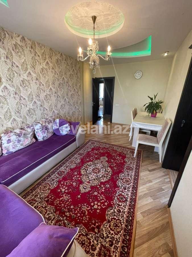 Продаётся, вторичка, 3-комнаты, 72 m², Элмляр Академиясы m.