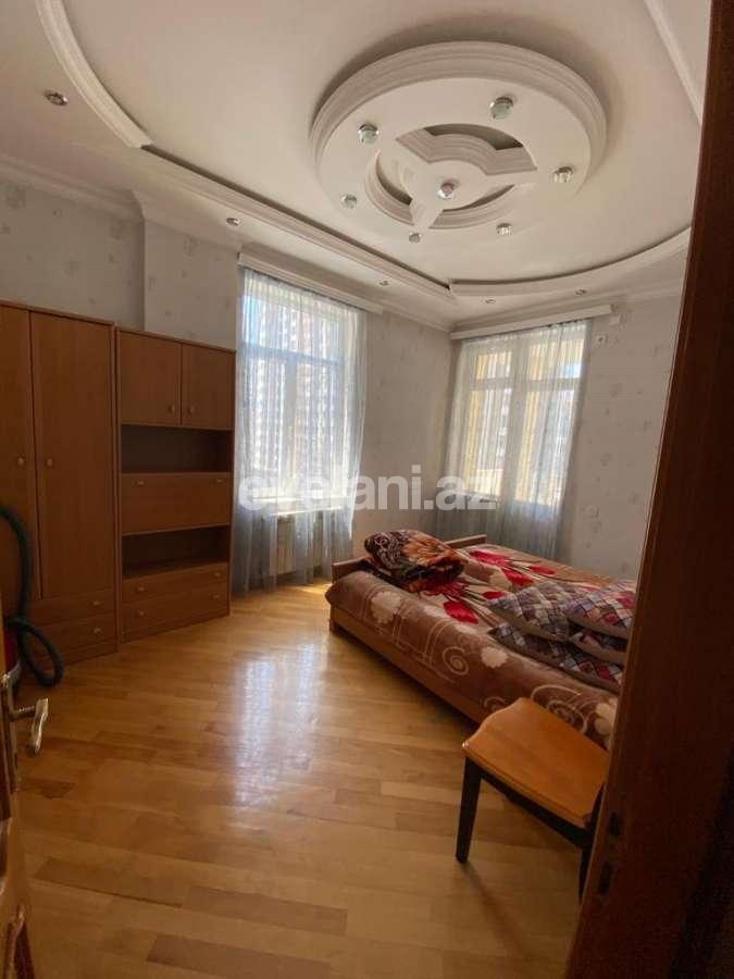 Kirayə verilir, yeni tikili, 3 otaqlı, 129 m², Şah İsmayıl Xətai m.