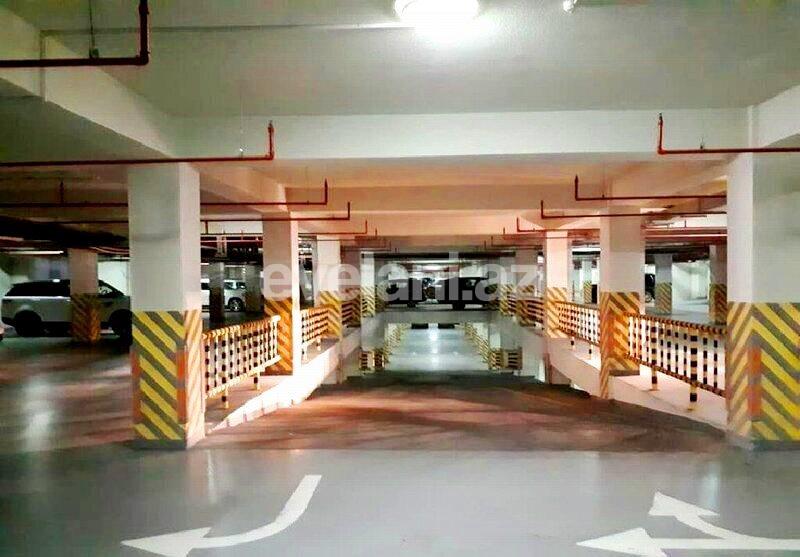 Satılır, yeni tikili, 3 otaqlı, 130 m², Bakı, Yasamal r, Elmlər Akademiyası m.