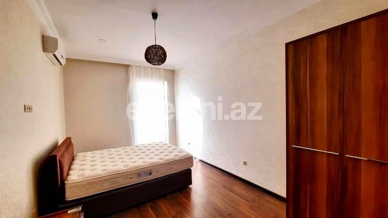 Satılır, həyət evi / bağ, 7 otaqlı, 650 m², Bilgəh q.