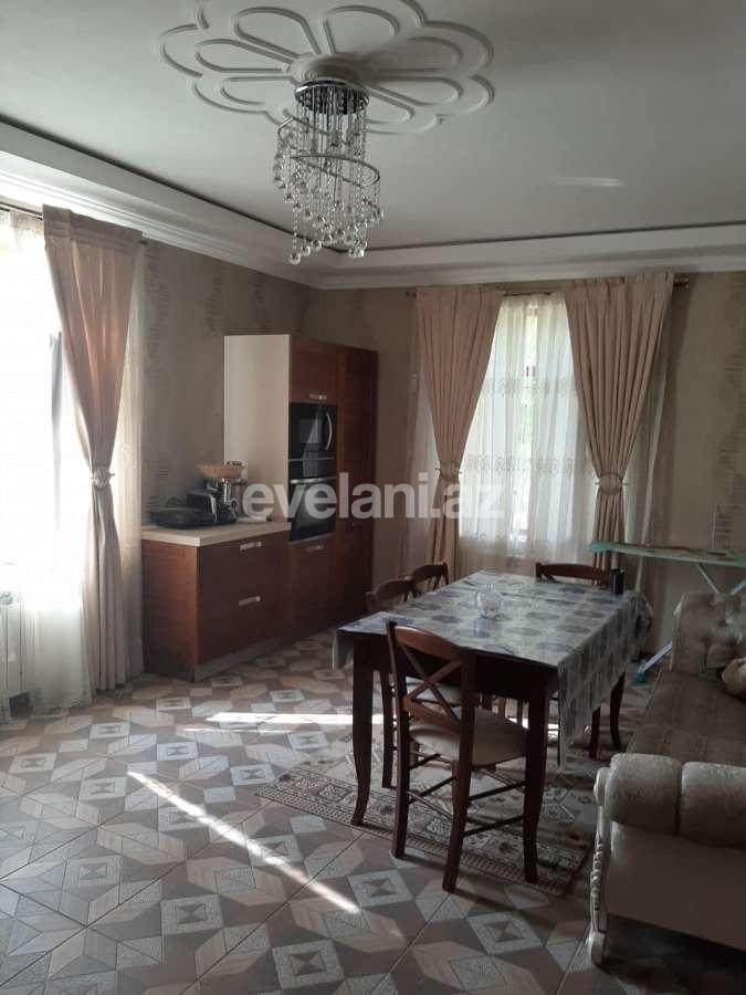 Satılır, villa, 12 otaqlı, 750 m², Qəbələ
