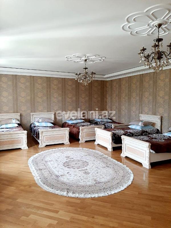 Satılır, villa, 12 otaqlı, 750 m², Qəbələ