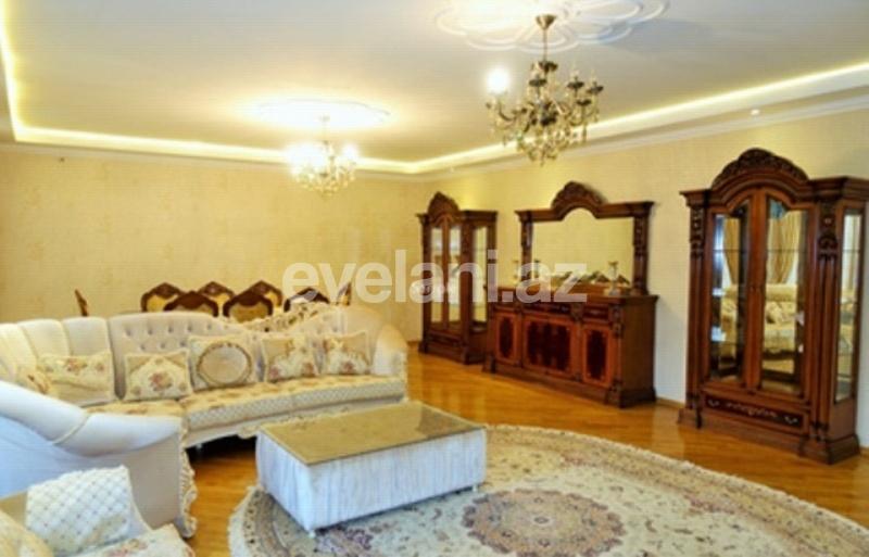 Satılır, villa, 12 otaqlı, 750 m², Qəbələ