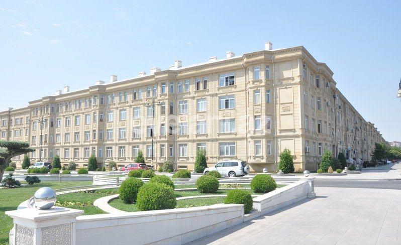 Satılır, köhnə tikili, 2 otaqlı, 55 m², Gənclik m.