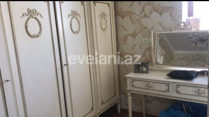 Sale, old building, 2 room, 65 m², Sabail r.