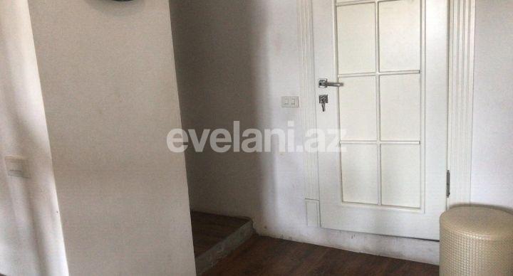 Sale, old building, 2 room, 65 m², Sabail r.